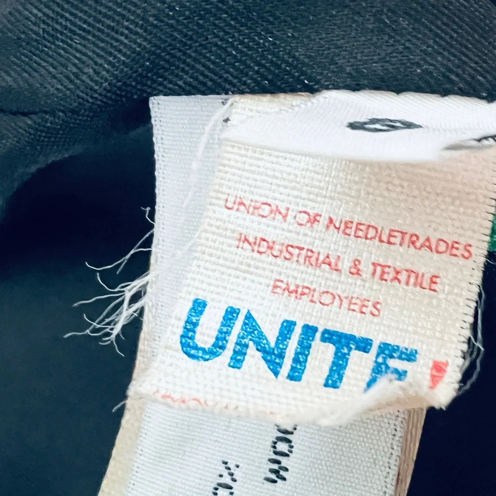 Vintage 1990s Calvin Klein 100% Merino Wool Single Breasted Walker Car Coat - 8 - Picture 14 of 15